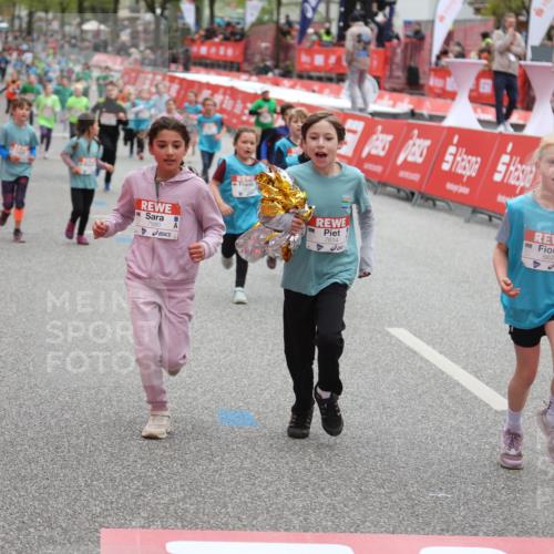 25.04.2026 - Das Zehntel Strokosch-Dieckow http://msf.ph/oto/9630173 25.04.2026 11:06:50 Ziel 5637, 5843, 5845, 6985, 7580, 7614, 7892, 7894, 7902 meine-sportfotos.de