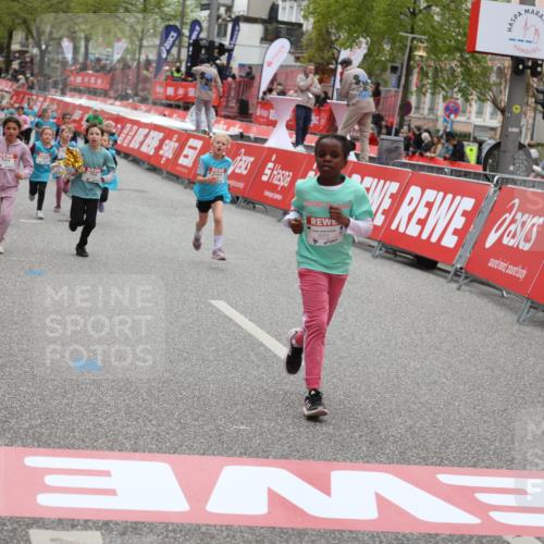 25.04.2026 - Das Zehntel Strokosch-Dieckow http://msf.ph/oto/9630183 25.04.2026 11:06:47 Ziel 5843, 5845, 6985, 7892, 7894, 7902 meine-sportfotos.de