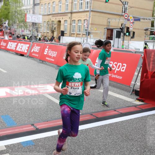 25.04.2026 - Das Zehntel Strokosch-Dieckow http://msf.ph/oto/9630195 25.04.2026 11:06:46 Ziel 5139, 5843, 5845, 6985, 7892, 7894, 7902 meine-sportfotos.de