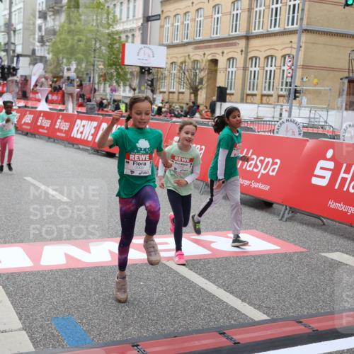 25.04.2026 - Das Zehntel Strokosch-Dieckow http://msf.ph/oto/9630201 25.04.2026 11:06:45 Ziel 5139, 5843, 5845, 6985, 7892, 7894, 7902 meine-sportfotos.de