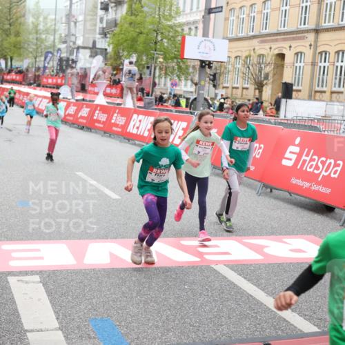 25.04.2026 - Das Zehntel Strokosch-Dieckow http://msf.ph/oto/9630205 25.04.2026 11:06:45 Ziel 5139, 5843, 5845, 6985, 7892, 7894, 7902 meine-sportfotos.de