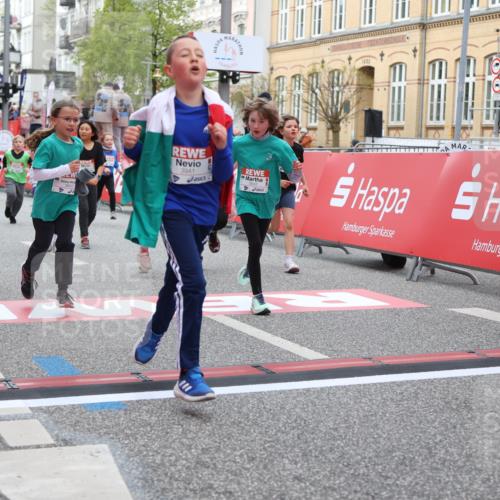 25.04.2026 - Das Zehntel Strokosch-Dieckow http://msf.ph/oto/9630208 25.04.2026 09:02:59 Ziel 1232, 1337, 1343, 1716, 2003, 2388, 2457, 2504, 2595, 2600, 2926, 3399, 3434, 3435, 3633, 3638, 3639, 3643, 3645, 3647, 3649, 3650, 3694, 3747, 3774, 3786, 3793, 3794, 3941, 3981, 3982 meine-sportfotos.de