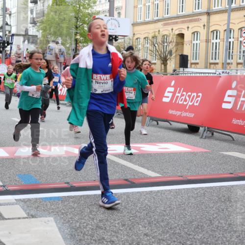 25.04.2026 - Das Zehntel Strokosch-Dieckow http://msf.ph/oto/9630214 25.04.2026 09:02:59 Ziel 1232, 1337, 1343, 1716, 2003, 2388, 2457, 2504, 2595, 2600, 2926, 3399, 3434, 3435, 3633, 3638, 3639, 3643, 3645, 3647, 3649, 3650, 3694, 3747, 3774, 3786, 3793, 3794, 3941, 3981, 3982 meine-sportfotos.de