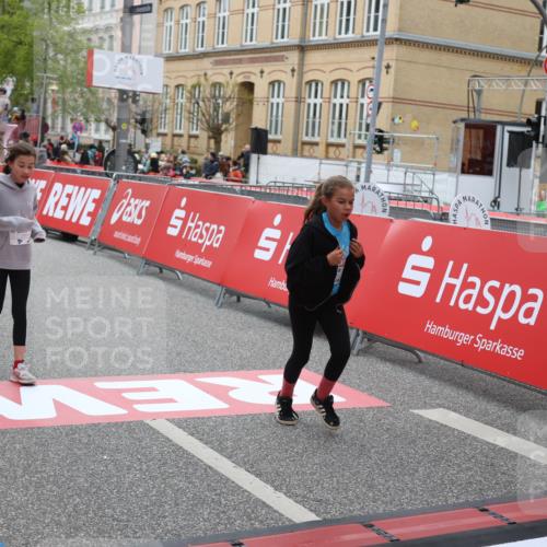 25.04.2026 - Das Zehntel Strokosch-Dieckow http://msf.ph/oto/9630252 25.04.2026 11:06:35 Ziel 5172, 6241, 6934, 7217, 7281, 7774, 7777, 18087 meine-sportfotos.de