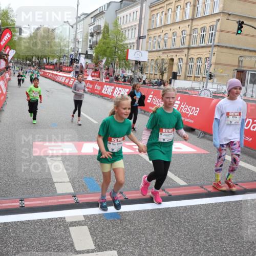 25.04.2026 - Das Zehntel Strokosch-Dieckow http://msf.ph/oto/9630263 25.04.2026 11:06:34 Ziel 5172, 6241, 6480, 6481, 6934, 7217, 7281, 7774, 7777, 18087 meine-sportfotos.de