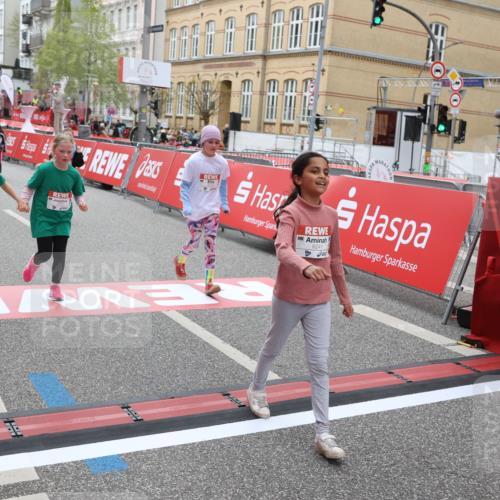 25.04.2026 - Das Zehntel Strokosch-Dieckow http://msf.ph/oto/9630274 25.04.2026 11:06:33 Ziel 5172, 6195, 6241, 6480, 6481, 6739, 6765, 7217, 7774, 7777 meine-sportfotos.de
