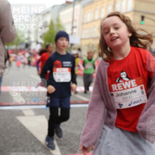 25.04.2026 - Das Zehntel Strokosch-Dieckow http://msf.ph/oto/9630290 25.04.2026 09:03:04 Ziel 1478, 1805, 2127, 2135, 2220, 2504, 2518, 2595, 2600, 2665, 2713, 2736, 2926, 3153, 3310, 3399, 3435, 3633, 3638, 3639, 3643, 3645, 3647, 3649, 3774, 3941, 3981, 3982 meine-sportfotos.de