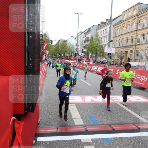 25.04.2026 - Das Zehntel Strokosch-Dieckow http://msf.ph/oto/9630295 25.04.2026 11:04:23 Ziel 5052, 5053, 5630, 5945, 5948, 5971, 6567, 6887, 7064, 7087, 7237, 7269, 7600, 7609, 7979, 7980, 7994 meine-sportfotos.de