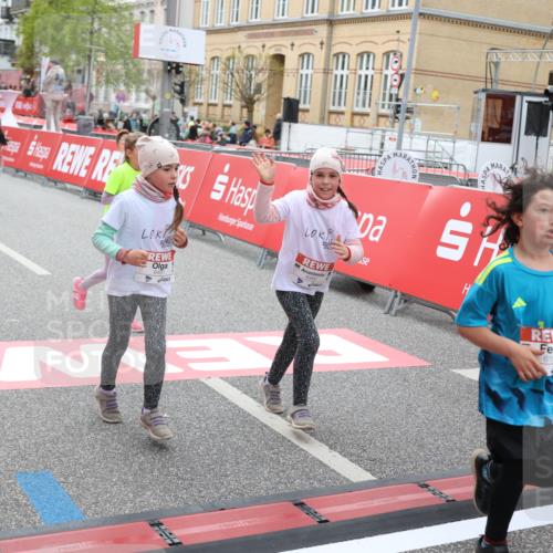 25.04.2026 - Das Zehntel Strokosch-Dieckow http://msf.ph/oto/9630300 25.04.2026 11:06:28 Ziel 6195, 6197, 6480, 6481, 6587, 6739, 6765, 6773, 6801, 7217, 7416, 7645 meine-sportfotos.de