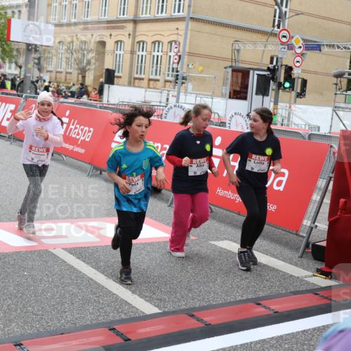 25.04.2026 - Das Zehntel Strokosch-Dieckow http://msf.ph/oto/9630307 25.04.2026 11:06:27 Ziel 6195, 6197, 6480, 6481, 6587, 6739, 6765, 6773, 6801, 7217, 7416, 7645 meine-sportfotos.de
