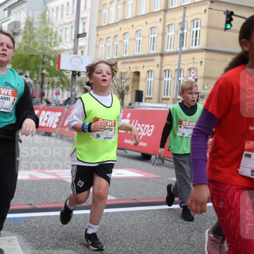 25.04.2026 - Das Zehntel Strokosch-Dieckow http://msf.ph/oto/9630310 25.04.2026 09:03:05 Ziel 1478, 1805, 2127, 2135, 2220, 2504, 2518, 2600, 2665, 2713, 2736, 2926, 3153, 3310, 3399, 3633, 3638, 3639, 3643, 3645, 3647, 3774, 3941, 3981, 3982 meine-sportfotos.de