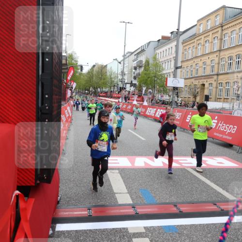 25.04.2026 - Das Zehntel Strokosch-Dieckow http://msf.ph/oto/9630316 25.04.2026 11:04:23 Ziel 5052, 5053, 5630, 5945, 5948, 5971, 6567, 6887, 7064, 7087, 7237, 7269, 7600, 7609, 7979, 7980, 7994 meine-sportfotos.de
