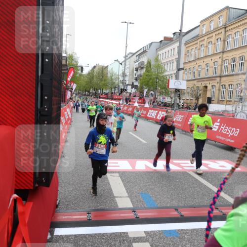 25.04.2026 - Das Zehntel Strokosch-Dieckow http://msf.ph/oto/9630338 25.04.2026 11:04:23 Ziel 5052, 5053, 5630, 5945, 5948, 5971, 6567, 6887, 7064, 7087, 7237, 7269, 7600, 7609, 7979, 7980, 7994 meine-sportfotos.de