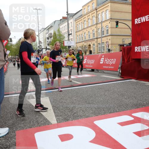 25.04.2026 - Das Zehntel Strokosch-Dieckow http://msf.ph/oto/9630348 25.04.2026 09:03:08 Ziel 1002, 1009, 1478, 1603, 1620, 1805, 2123, 2127, 2135, 2220, 2227, 2518, 2665, 2701, 2702, 2704, 2713, 2736, 3153, 3310 meine-sportfotos.de