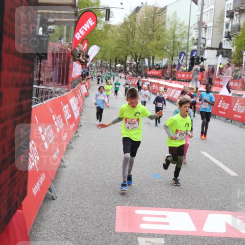 25.04.2026 - Das Zehntel Strokosch-Dieckow http://msf.ph/oto/9630360 25.04.2026 11:06:19 Ziel 5051, 5875, 7215, 7216, 7268, 7295, 7471 meine-sportfotos.de