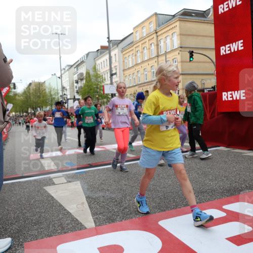 25.04.2026 - Das Zehntel Strokosch-Dieckow http://msf.ph/oto/9630373 25.04.2026 09:03:10 Ziel 1002, 1009, 1603, 1620, 2116, 2121, 2123, 2220, 2227, 2516, 2518, 2665, 2701, 2702, 2704, 2713, 2834, 3153, 3310, 3396 meine-sportfotos.de