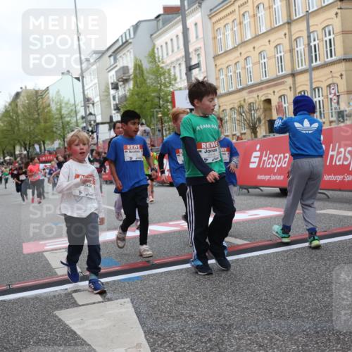 25.04.2026 - Das Zehntel Strokosch-Dieckow http://msf.ph/oto/9630397 25.04.2026 09:03:12 Ziel 1002, 1009, 1603, 1620, 2116, 2121, 2123, 2220, 2227, 2516, 2701, 2702, 2704, 2834, 3017, 3286, 3396 meine-sportfotos.de