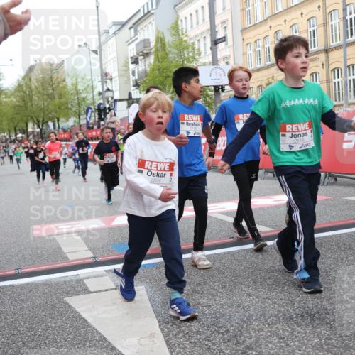 25.04.2026 - Das Zehntel Strokosch-Dieckow http://msf.ph/oto/9630402 25.04.2026 09:03:12 Ziel 1002, 1009, 1603, 1620, 2116, 2121, 2123, 2220, 2227, 2516, 2701, 2702, 2704, 2834, 3017, 3286, 3396 meine-sportfotos.de