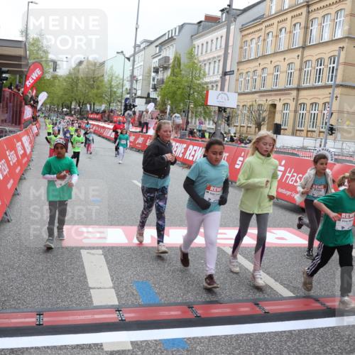 25.04.2026 - Das Zehntel Strokosch-Dieckow http://msf.ph/oto/9630427 25.04.2026 11:06:09 Ziel 5121, 5647, 5952, 6851, 7040, 7564, 7578, 7589, 7637, 7870, 8073 meine-sportfotos.de