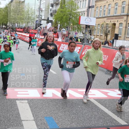 25.04.2026 - Das Zehntel Strokosch-Dieckow http://msf.ph/oto/9630433 25.04.2026 11:06:09 Ziel 5121, 5647, 5952, 6851, 7040, 7564, 7578, 7589, 7637, 7870, 8073 meine-sportfotos.de