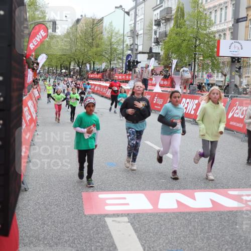 25.04.2026 - Das Zehntel Strokosch-Dieckow http://msf.ph/oto/9630442 25.04.2026 11:06:08 Ziel 5096, 5647, 5944, 5952, 6851, 7040, 7564, 7578, 7589, 7637, 7870 meine-sportfotos.de