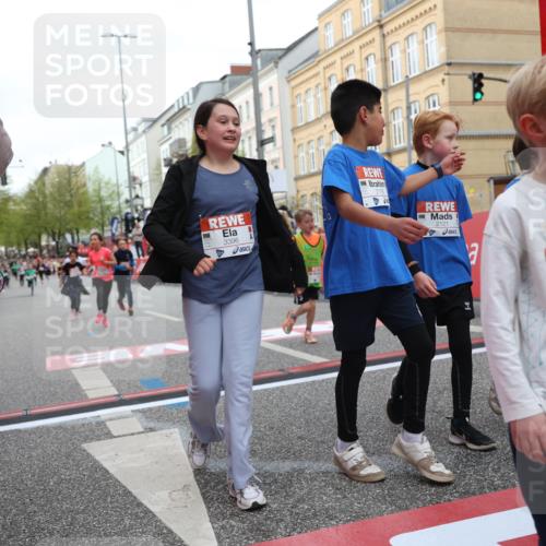 25.04.2026 - Das Zehntel Strokosch-Dieckow http://msf.ph/oto/9630444 25.04.2026 09:03:14 Ziel 1002, 1009, 1603, 1620, 2116, 2121, 2123, 2227, 2281, 2340, 2402, 2516, 2701, 2702, 2704, 2834, 3017, 3286, 3293, 3396, 3909 meine-sportfotos.de