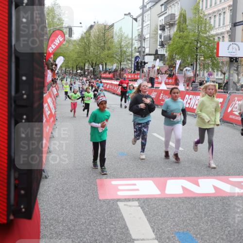 25.04.2026 - Das Zehntel Strokosch-Dieckow http://msf.ph/oto/9630445 25.04.2026 11:06:08 Ziel 5096, 5647, 5944, 5952, 6851, 7040, 7564, 7578, 7589, 7637, 7870 meine-sportfotos.de