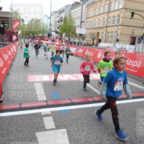 25.04.2026 - Das Zehntel Strokosch-Dieckow http://msf.ph/oto/9630457 25.04.2026 11:06:06 Ziel 5096, 5124, 5647, 5944, 5952, 6159, 6851, 6970, 7040, 7566 meine-sportfotos.de