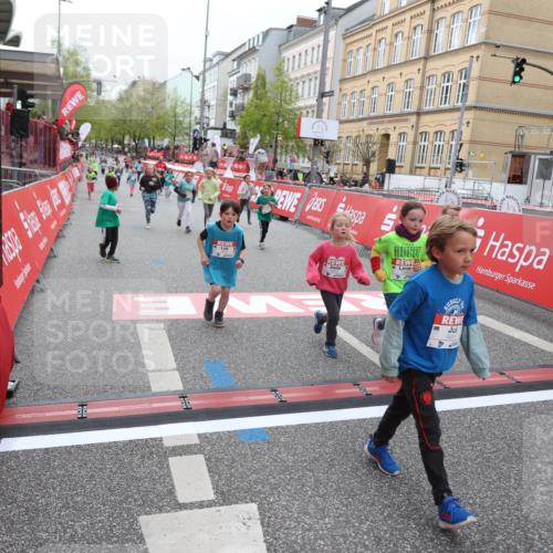 25.04.2026 - Das Zehntel Strokosch-Dieckow http://msf.ph/oto/9630460 25.04.2026 11:06:06 Ziel 5096, 5124, 5647, 5944, 5952, 6159, 6851, 6970, 7040, 7566 meine-sportfotos.de