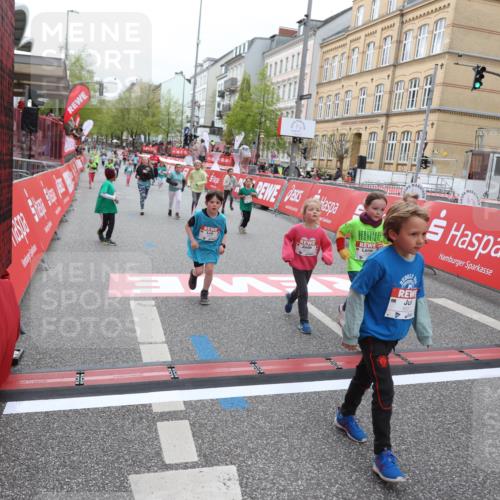 25.04.2026 - Das Zehntel Strokosch-Dieckow http://msf.ph/oto/9630461 25.04.2026 11:06:06 Ziel 5096, 5124, 5647, 5944, 5952, 6159, 6851, 6970, 7040, 7566 meine-sportfotos.de