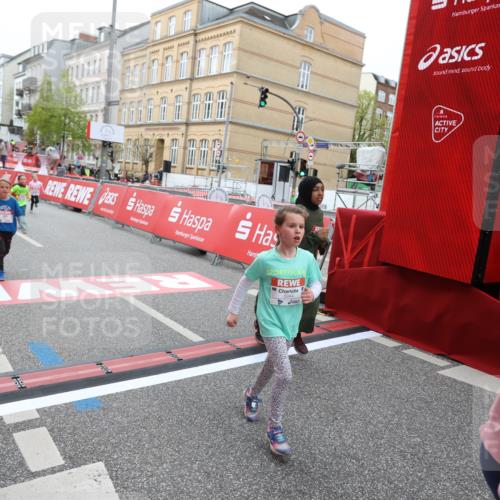 25.04.2026 - Das Zehntel Strokosch-Dieckow http://msf.ph/oto/9630478 25.04.2026 11:06:03 Ziel 5096, 5124, 5886, 5944, 6159, 6599, 6851, 6970, 7210, 7213, 7433, 7461, 7492, 7566 meine-sportfotos.de