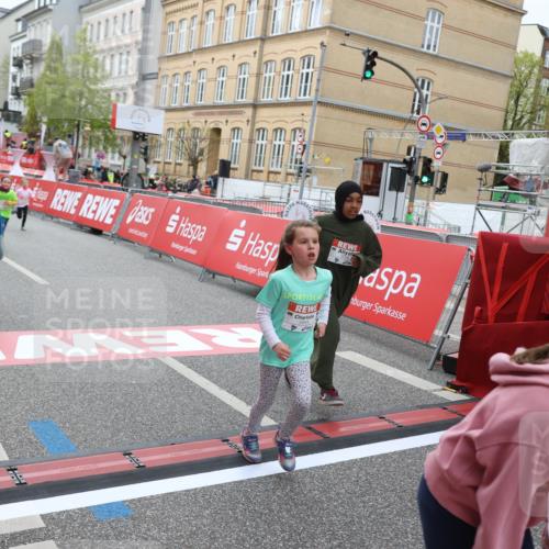 25.04.2026 - Das Zehntel Strokosch-Dieckow http://msf.ph/oto/9630483 25.04.2026 11:06:03 Ziel 5096, 5124, 5886, 5944, 6159, 6599, 6851, 6970, 7210, 7213, 7433, 7461, 7492, 7566 meine-sportfotos.de