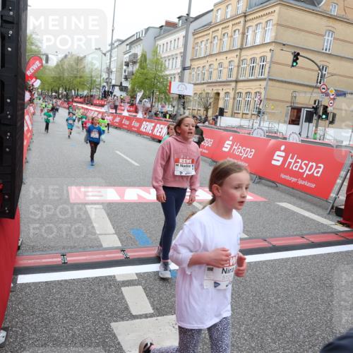 25.04.2026 - Das Zehntel Strokosch-Dieckow http://msf.ph/oto/9630500 25.04.2026 11:06:02 Ziel 5096, 5124, 5686, 5886, 5944, 6159, 6599, 6970, 7210, 7213, 7433, 7461, 7492, 7566 meine-sportfotos.de