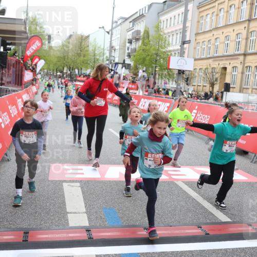 25.04.2026 - Das Zehntel Strokosch-Dieckow http://msf.ph/oto/9630531 25.04.2026 11:05:59 Ziel 5124, 5686, 5886, 6159, 6381, 6599, 6970, 7210, 7213, 7433, 7461, 7492, 7566 meine-sportfotos.de