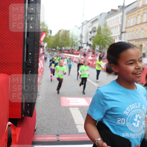 25.04.2026 - Das Zehntel Strokosch-Dieckow http://msf.ph/oto/9630544 25.04.2026 11:04:21 Ziel 5052, 5053, 5115, 5215, 5217, 5410, 5423, 5440, 5914, 5915, 5945, 5998, 6030, 6567, 6887, 7064, 7087, 7237, 7269, 7600, 7609, 7979, 7980, 7994 meine-sportfotos.de