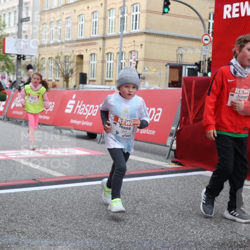 25.04.2026 - Das Zehntel Strokosch-Dieckow http://msf.ph/oto/9630545 25.04.2026 09:03:23 Ziel 1449, 1945, 2283, 2378, 2389, 2949, 3144, 3213, 3425, 3550, 3656, 3663, 3854, 3871, 4021 meine-sportfotos.de