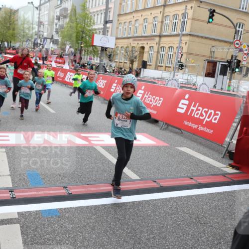 25.04.2026 - Das Zehntel Strokosch-Dieckow http://msf.ph/oto/9630547 25.04.2026 11:05:58 Ziel 5124, 5686, 5886, 6159, 6381, 6599, 7210, 7213, 7433, 7461, 7474, 7492, 7566 meine-sportfotos.de