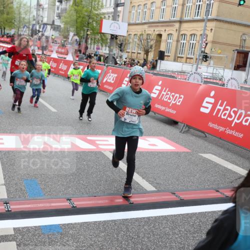 25.04.2026 - Das Zehntel Strokosch-Dieckow http://msf.ph/oto/9630550 25.04.2026 11:05:58 Ziel 5124, 5686, 5886, 6159, 6381, 6599, 7210, 7213, 7433, 7461, 7474, 7492, 7566 meine-sportfotos.de
