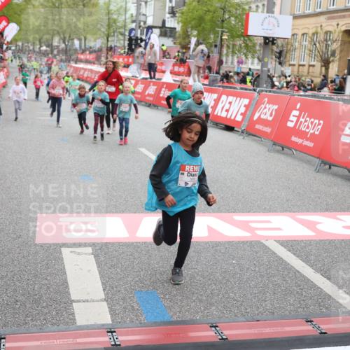 25.04.2026 - Das Zehntel Strokosch-Dieckow http://msf.ph/oto/9630566 25.04.2026 11:05:56 Ziel 5686, 5776, 6381, 7433, 7435, 7473, 7474, 7828, 7831 meine-sportfotos.de