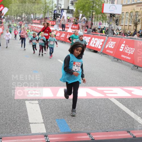 25.04.2026 - Das Zehntel Strokosch-Dieckow http://msf.ph/oto/9630567 25.04.2026 11:05:56 Ziel 5686, 5776, 6381, 7433, 7435, 7473, 7474, 7828, 7831 meine-sportfotos.de