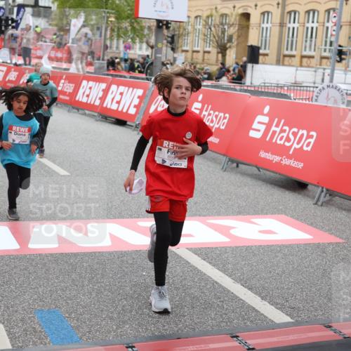 25.04.2026 - Das Zehntel Strokosch-Dieckow http://msf.ph/oto/9630575 25.04.2026 11:05:55 Ziel 5119, 5475, 5686, 5776, 6381, 7433, 7435, 7473, 7474, 7828, 7831 meine-sportfotos.de