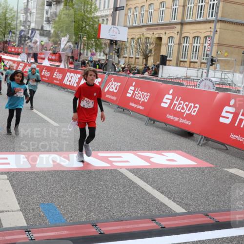 25.04.2026 - Das Zehntel Strokosch-Dieckow http://msf.ph/oto/9630585 25.04.2026 11:05:54 Ziel 5105, 5119, 5475, 5686, 5776, 6381, 7404, 7435, 7473, 7474, 7828, 7831, 8069 meine-sportfotos.de