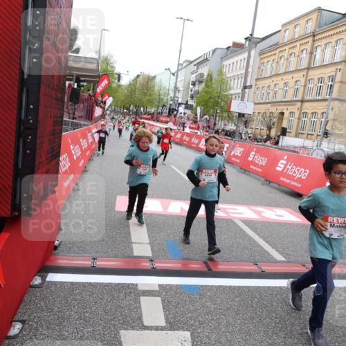 25.04.2026 - Das Zehntel Strokosch-Dieckow http://msf.ph/oto/9630591 25.04.2026 11:05:52 Ziel 5021, 5105, 5119, 5475, 5776, 6110, 6381, 6799, 6805, 7143, 7404, 7435, 7473, 7474, 7828, 7831, 8069 meine-sportfotos.de