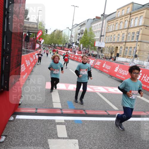 25.04.2026 - Das Zehntel Strokosch-Dieckow http://msf.ph/oto/9630595 25.04.2026 11:05:52 Ziel 5021, 5105, 5119, 5475, 5776, 6110, 6381, 6799, 6805, 7143, 7404, 7435, 7473, 7474, 7828, 7831, 8069 meine-sportfotos.de