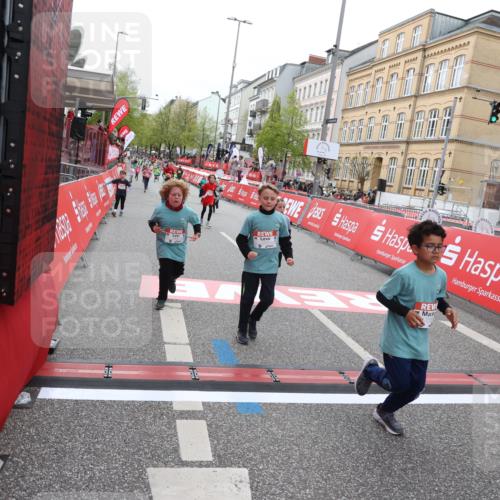 25.04.2026 - Das Zehntel Strokosch-Dieckow http://msf.ph/oto/9630597 25.04.2026 11:05:52 Ziel 5021, 5105, 5119, 5475, 5776, 6110, 6381, 6799, 6805, 7143, 7404, 7435, 7473, 7474, 7828, 7831, 8069 meine-sportfotos.de