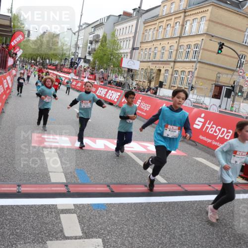25.04.2026 - Das Zehntel Strokosch-Dieckow http://msf.ph/oto/9630609 25.04.2026 11:05:51 Ziel 5021, 5105, 5119, 5475, 5776, 5989, 6110, 6381, 6781, 6799, 6805, 7143, 7404, 7435, 7473, 7474, 7828, 7831, 8069 meine-sportfotos.de
