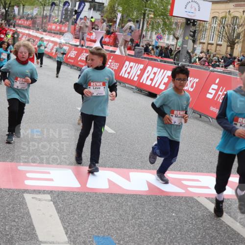 25.04.2026 - Das Zehntel Strokosch-Dieckow http://msf.ph/oto/9630614 25.04.2026 11:05:51 Ziel 5021, 5105, 5119, 5475, 5776, 5989, 6110, 6381, 6781, 6799, 6805, 7143, 7404, 7435, 7473, 7474, 7828, 7831, 8069 meine-sportfotos.de