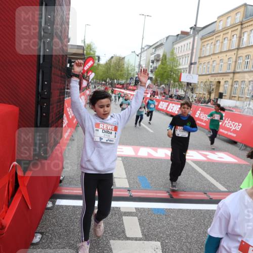 25.04.2026 - Das Zehntel Strokosch-Dieckow http://msf.ph/oto/9630628 25.04.2026 11:05:49 Ziel 5021, 5105, 5119, 5475, 5776, 5989, 6022, 6110, 6295, 6297, 6781, 6799, 6805, 7035, 7143, 7404, 7435, 7473, 7828, 7831, 8069 meine-sportfotos.de