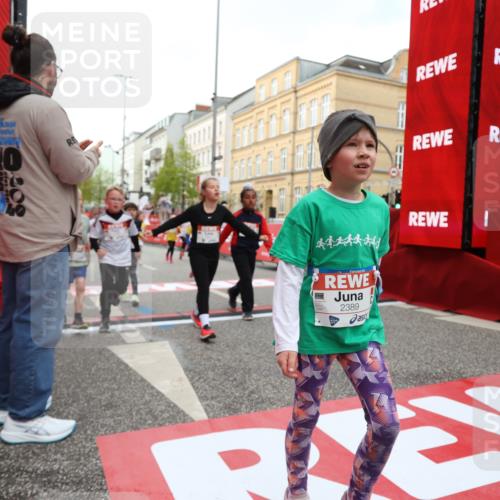 25.04.2026 - Das Zehntel Strokosch-Dieckow http://msf.ph/oto/9630631 25.04.2026 09:03:26 Ziel 1449, 1749, 1750, 1827, 1945, 2378, 2389, 2690, 2949, 3127, 3144, 3155, 3425, 3485, 3550, 3656, 3662, 3663, 3854, 4021 meine-sportfotos.de
