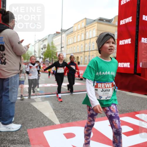25.04.2026 - Das Zehntel Strokosch-Dieckow http://msf.ph/oto/9630633 25.04.2026 09:03:26 Ziel 1449, 1749, 1750, 1827, 1945, 2378, 2389, 2690, 2949, 3127, 3144, 3155, 3425, 3485, 3550, 3656, 3662, 3663, 3854, 4021 meine-sportfotos.de